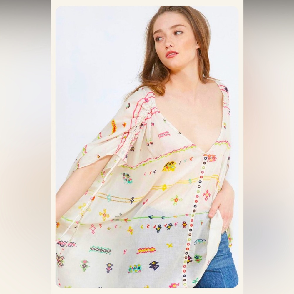 Mes Demoiselles Salah Embroidered Poncho